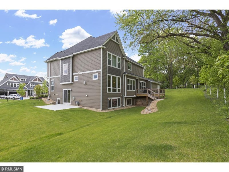 12018 Fairview Ct, Minnetonka, MN 55343