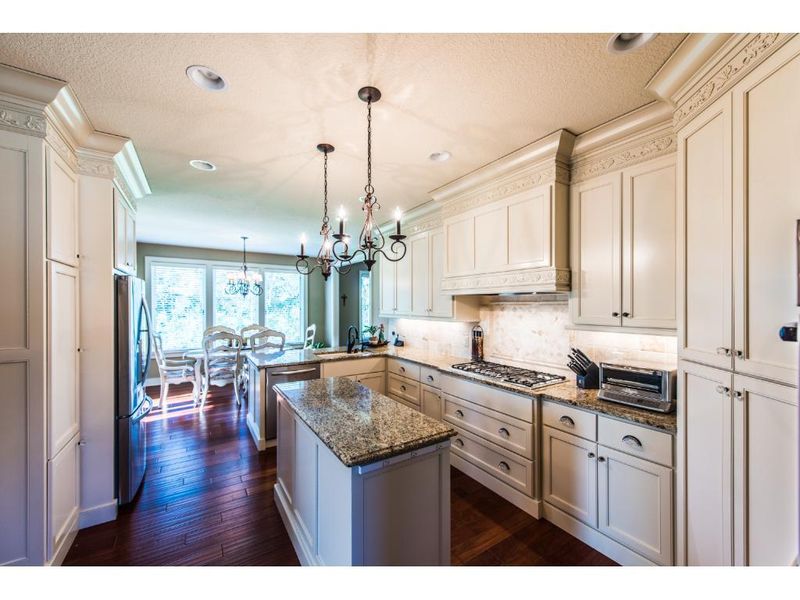 433 Sunflower Ct, Cannon Falls, MN 55009