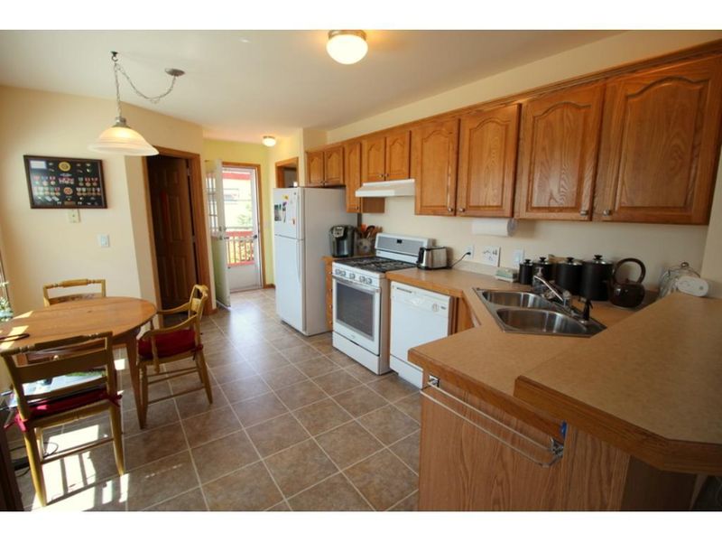 125 2nd St SW, Crosby, MN 56441