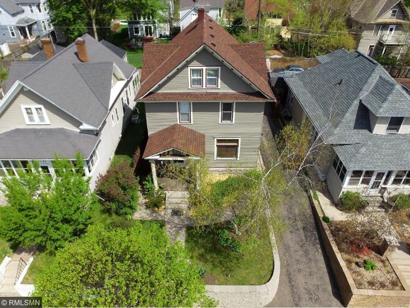 1133 Selby Ave, Saint Paul, MN 55104