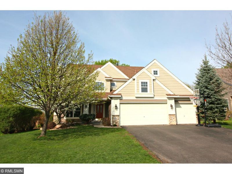 4499 Melina Ave NE, Saint Michael, MN 55376