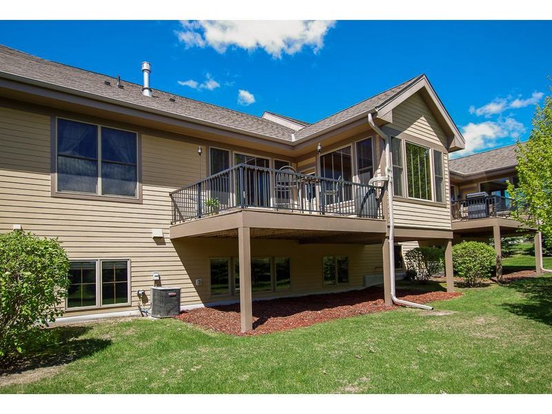 4026 Heritage Ln SE, Prior Lake, MN 55372