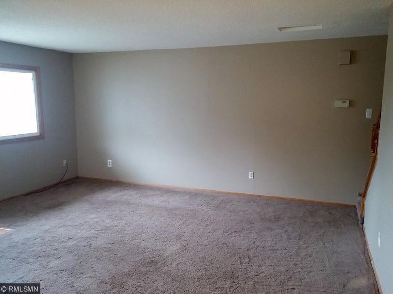 11113 Drake St NW, Coon Rapids, MN 55433