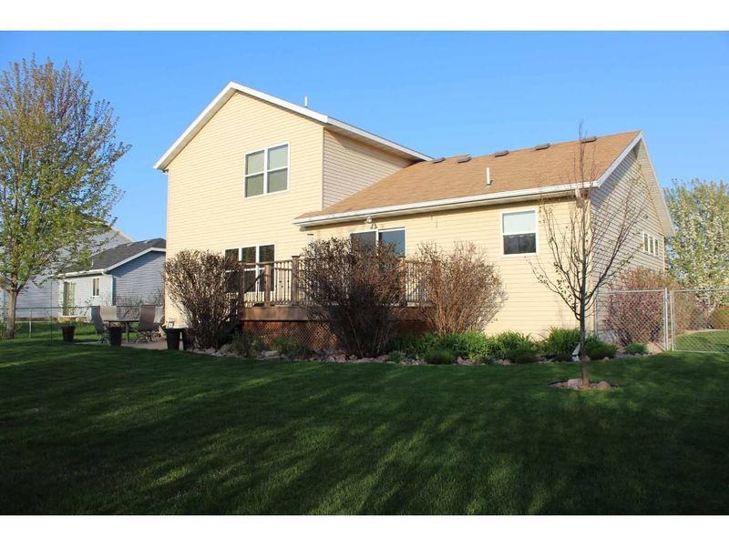 3087 Olympus Dr NE, Sauk Rapids, MN 56379