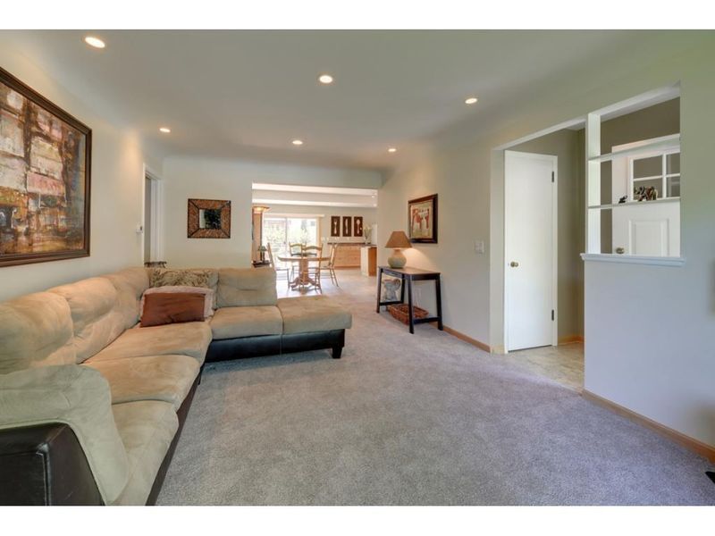 6939 Irving Ave S, Richfield, MN 55423
