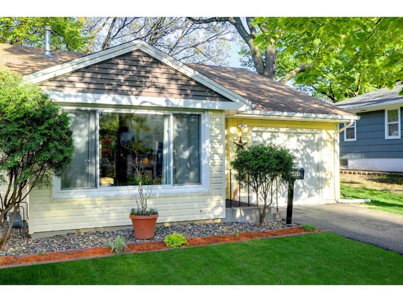 6939 Irving Ave S, Richfield, MN 55423