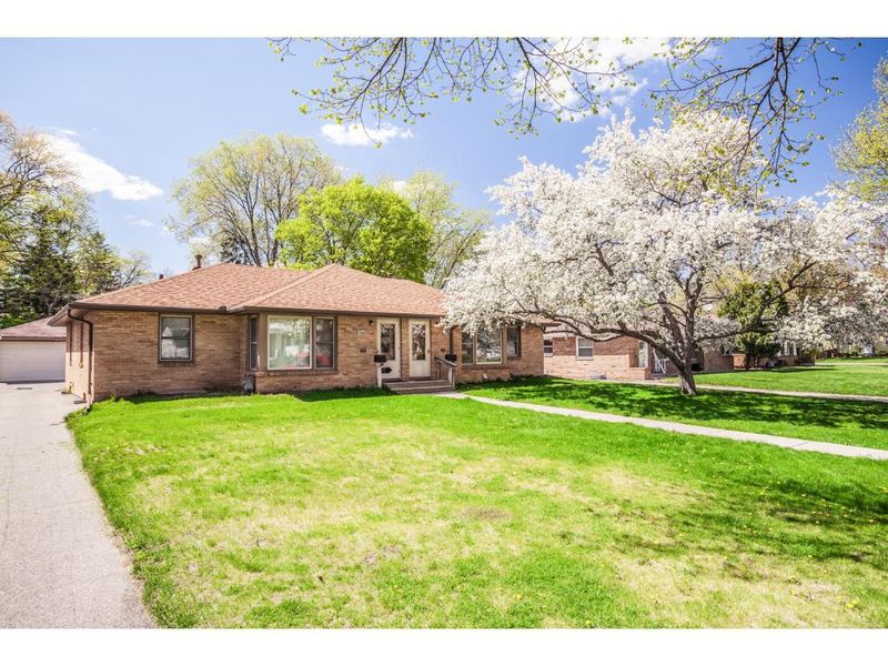 7008 Chicago Ave, Richfield, MN 55423
