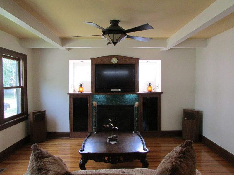 1790 Wordsworth Ave, Saint Paul, MN 55116