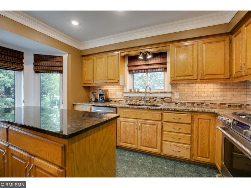 10911 Maryland Ave N, Champlin, MN 55316