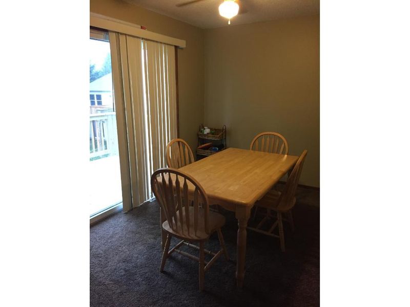 5310 Egan Dr, Savage, MN 55378