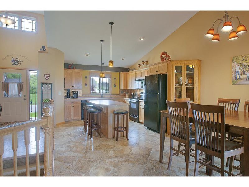 805 3rd Ave SE, Cold Spring, MN 56320
