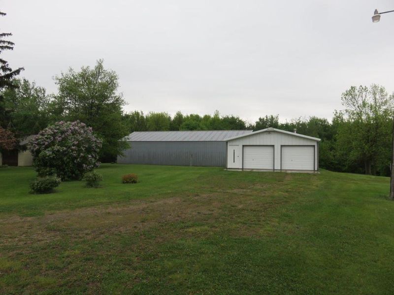 11270 Dodd Rd, Kilkenny, MN 56052