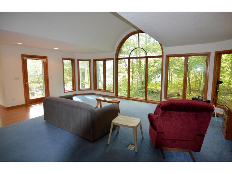 N2457 Loons Landing Rd, Weyerhaeuser, WI 54895