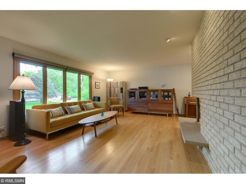 5605 Tracy Ave, Edina, MN 55436