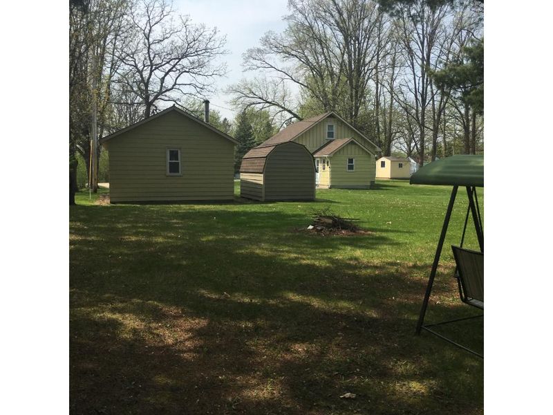 430 NE 2nd Ave, Cohasset, MN 55721