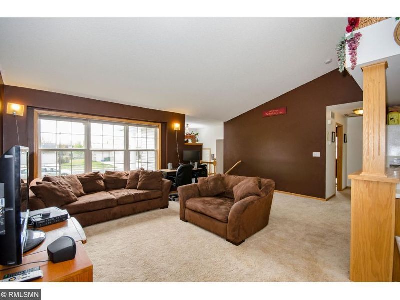 904 1st Ave SE, Pine Island, MN 55963