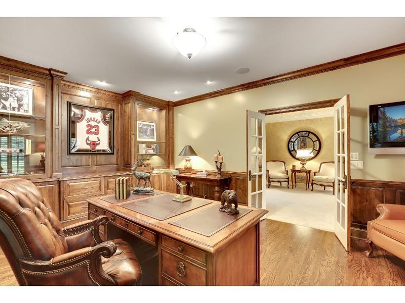 5960 Boulder Bridge Ln, Excelsior, MN 55331