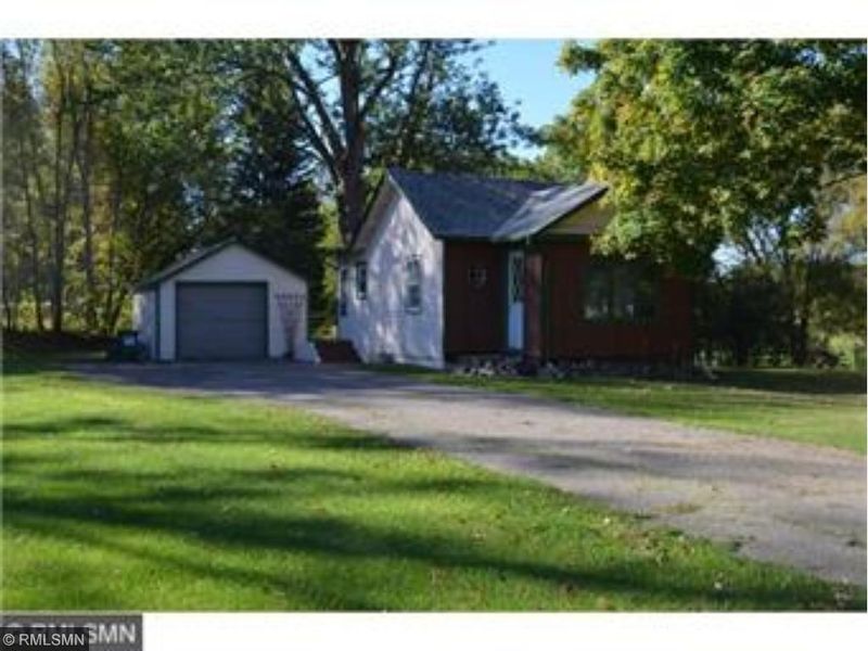500 Simon Ave W, Dassel, MN 55325