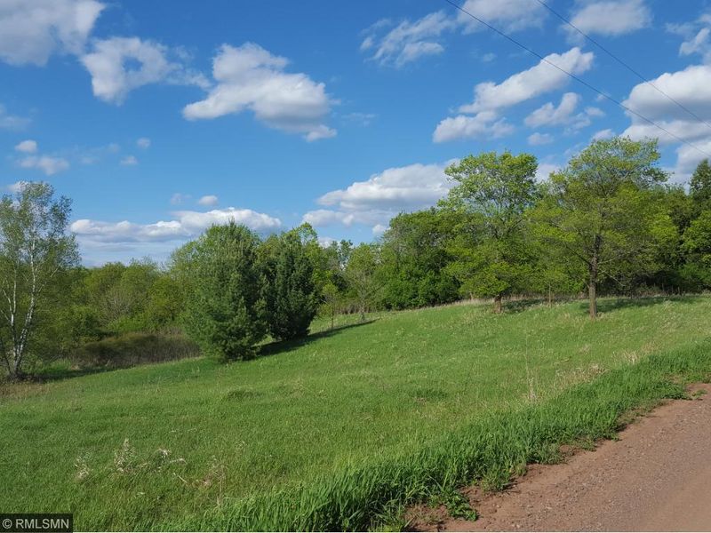 11948 Kost Dam Rd, North Branch, MN 55056