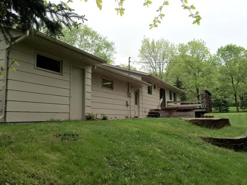 950 Ellen Ct, Newport, MN 55055