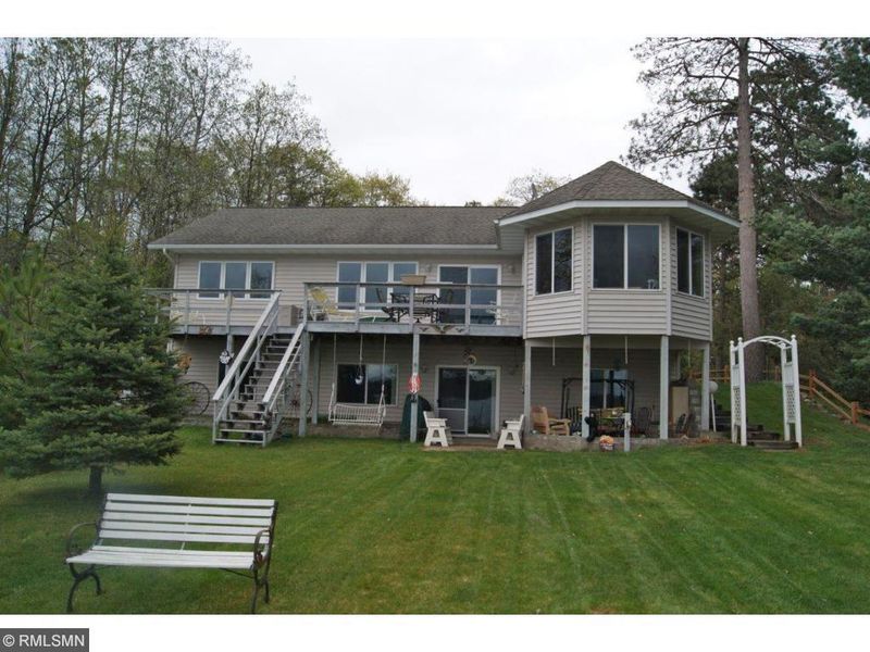 36925 Taylors Beach Rd, Menahga, MN 56464