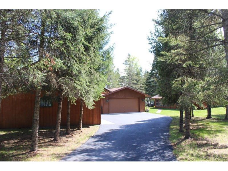 31338 Two Inlets Dr, Park Rapids, MN 56470
