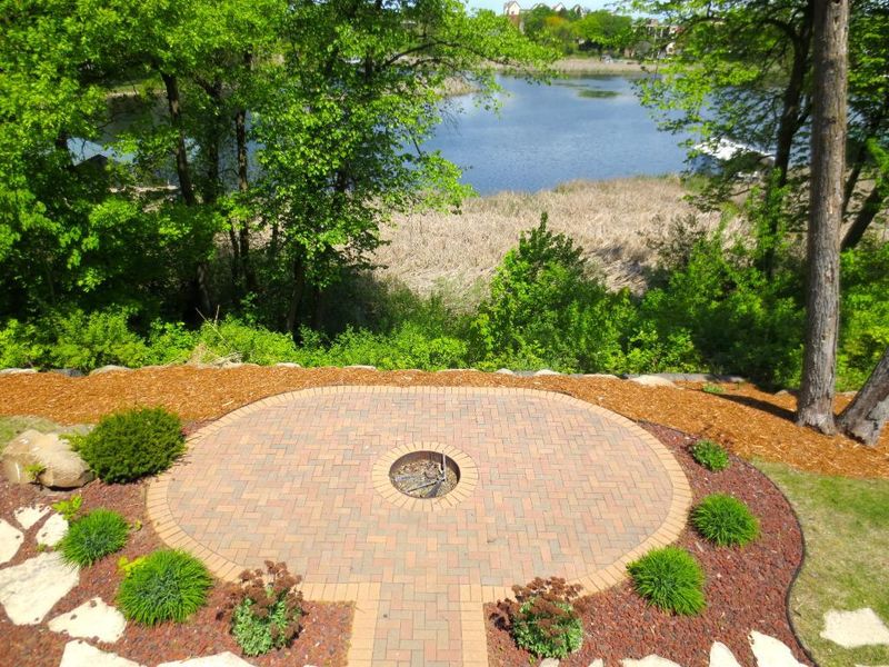 4642 Kildare Rd, Mound, MN 55364