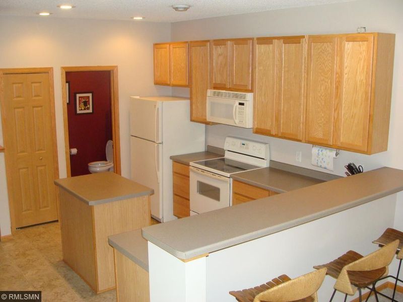 385 Frederick Cir, Hastings, MN 55033