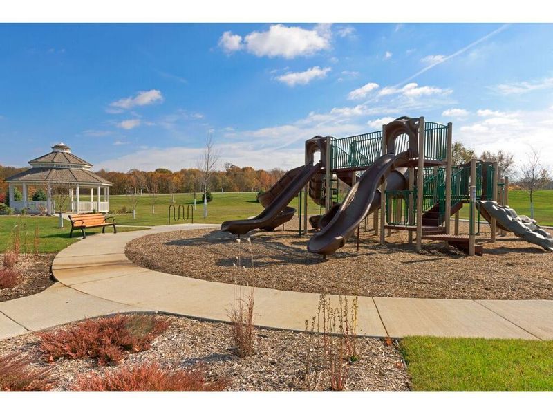 6965 Crosby Ct, Minnetrista, MN 55331
