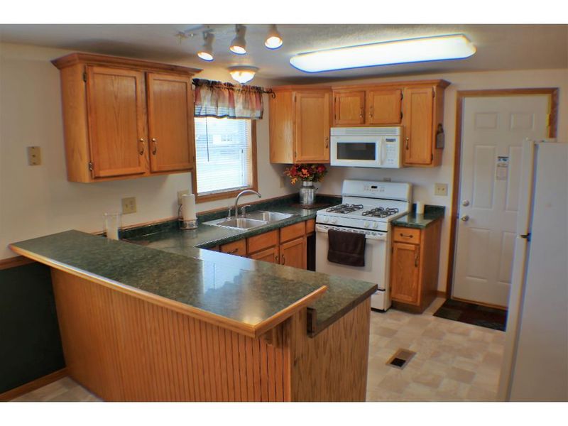 185 W Hazel Ave, Pillager, MN 56473