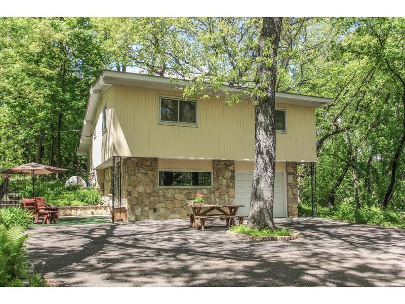 708 Hall Ave, White Bear Lake, MN 55110