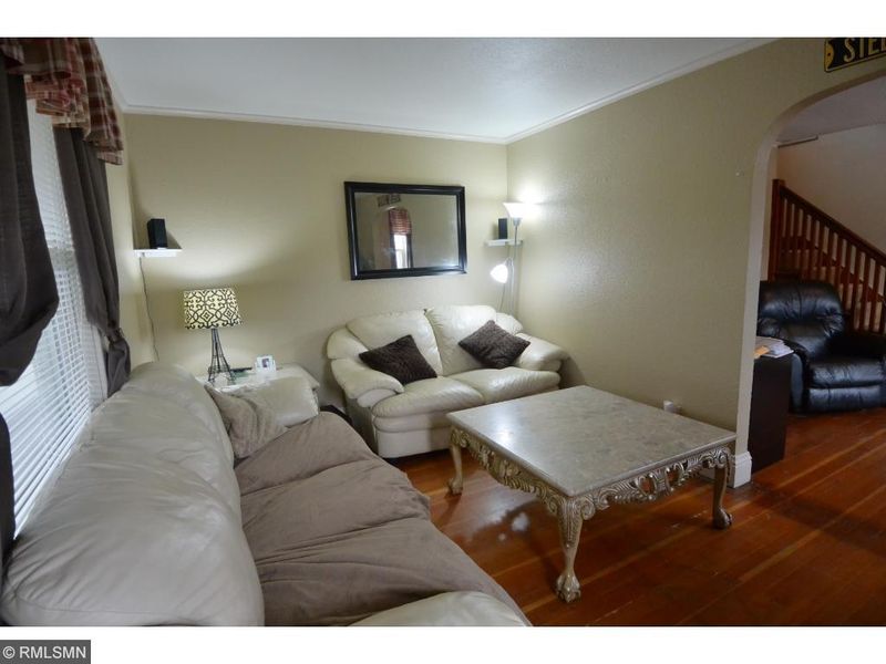 612 5th St S, Virginia, MN 55792