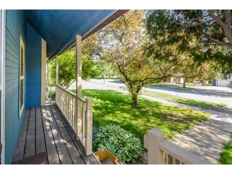 487 Iglehart Ave, Saint Paul, MN 55103