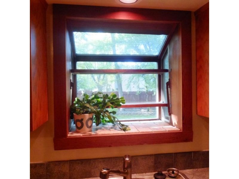3966 Virginia Ave, Shoreview, MN 55126