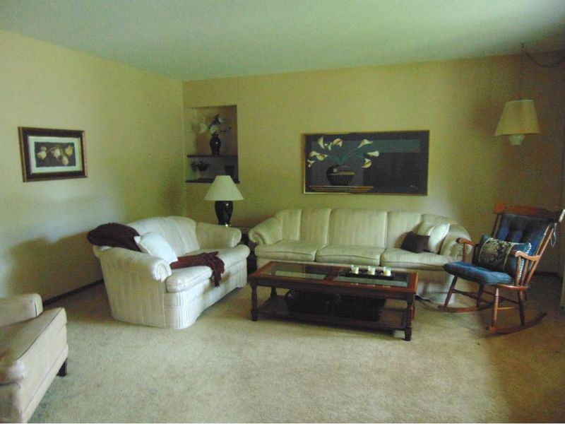 7170 146th St W, Apple Valley, MN 55124