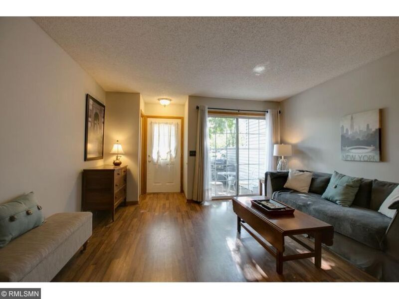 10940 Hanson Blvd NW, Coon Rapids, MN 55433