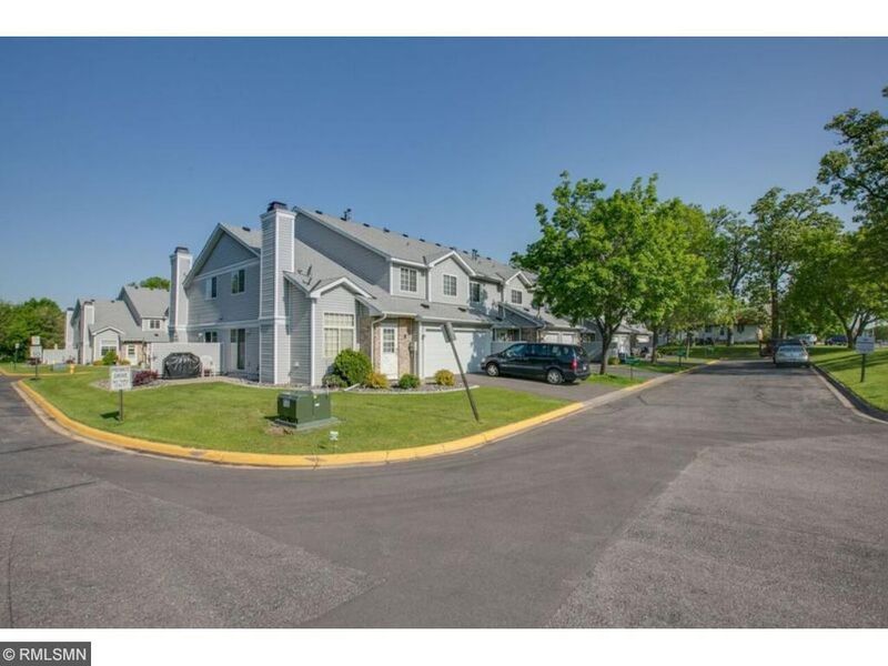 10940 Hanson Blvd NW, Coon Rapids, MN 55433