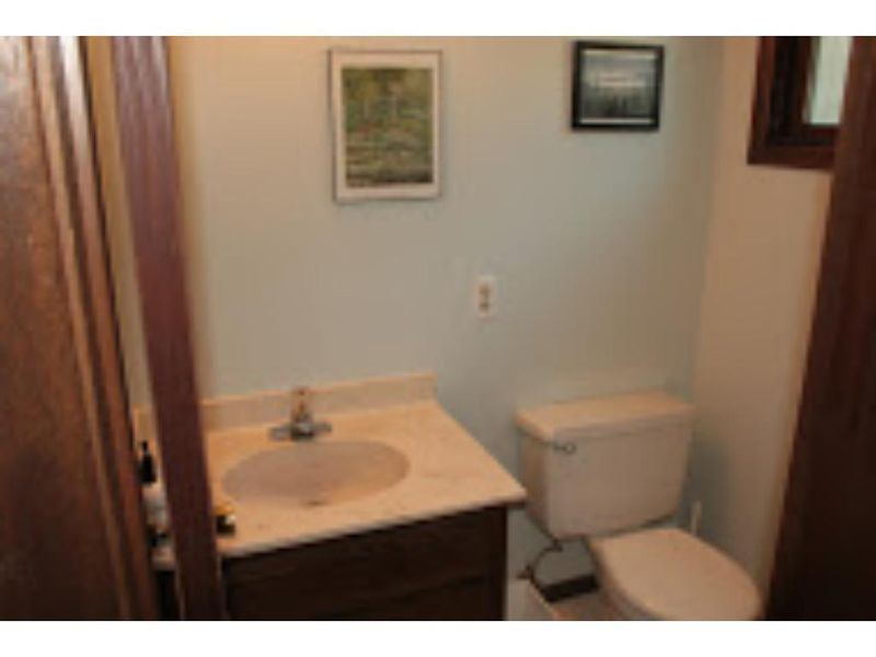 6325 Saint Johns Dr, Eden Prairie, MN 55346