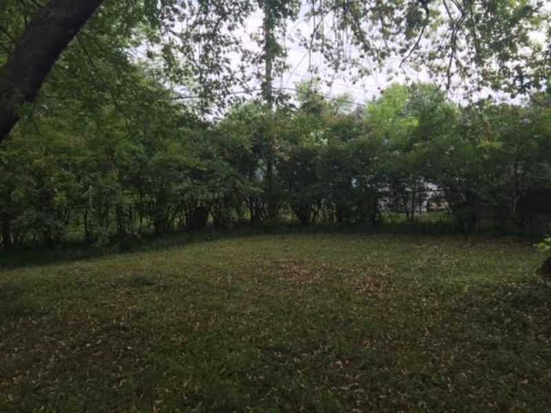 2105 English St, Maplewood, MN 55109