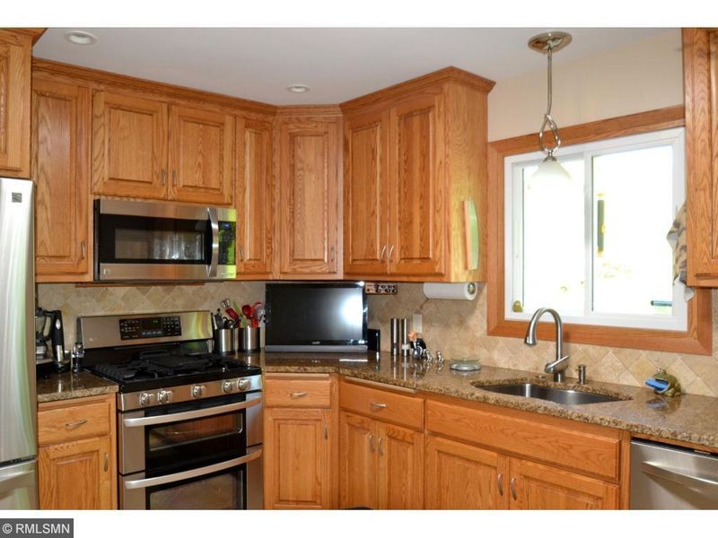 4460 Morningside Ave, Vadnais Heights, MN 55127