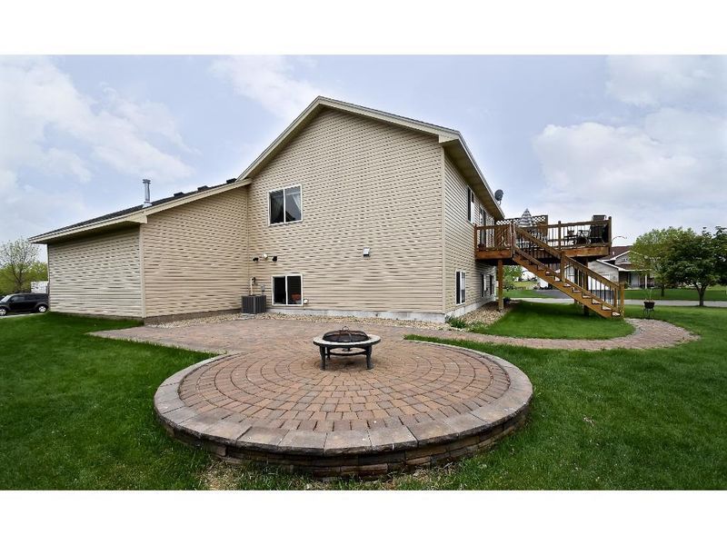 3673 Savannah Ave, Monticello, MN 55362