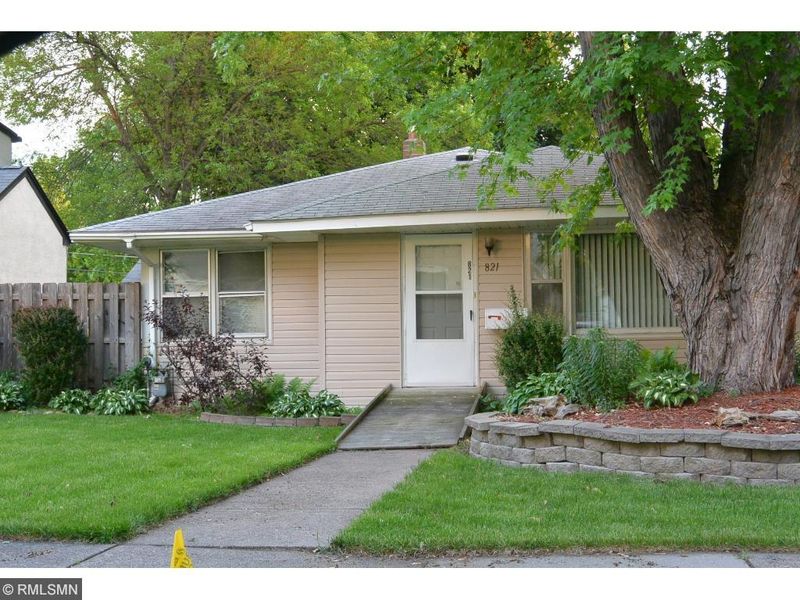 821 3rd Ave S, South Saint Paul, MN 55075