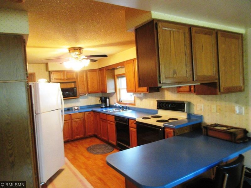 809 2nd St, Boyceville, WI 54725