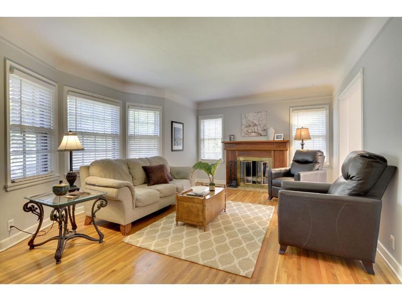 3366 Library Ln, Saint Louis Park, MN 55426