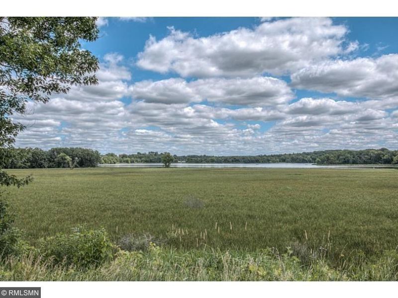 XXXX Independence Rd, Independence, MN 55359