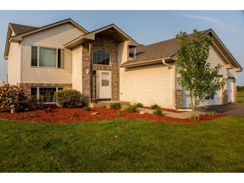 5729 244th Ct NW, Saint Francis, MN 55070