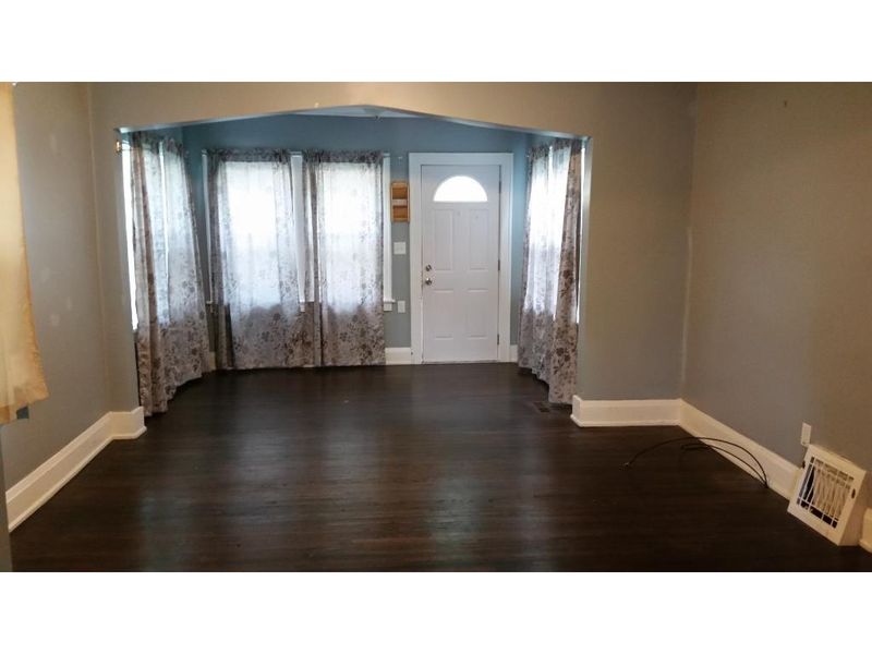 1865 Cottage Ave E, Saint Paul, MN 55119
