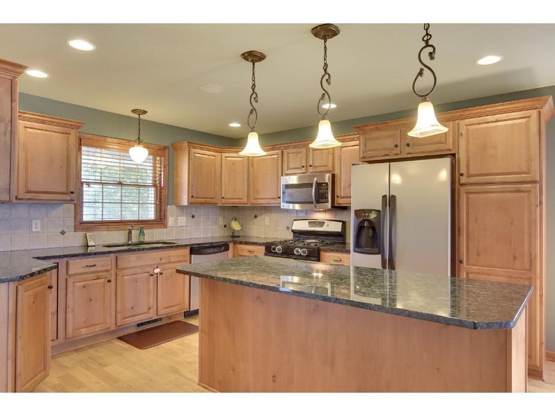 5110 Sundance Rn, Mayer, MN 55360