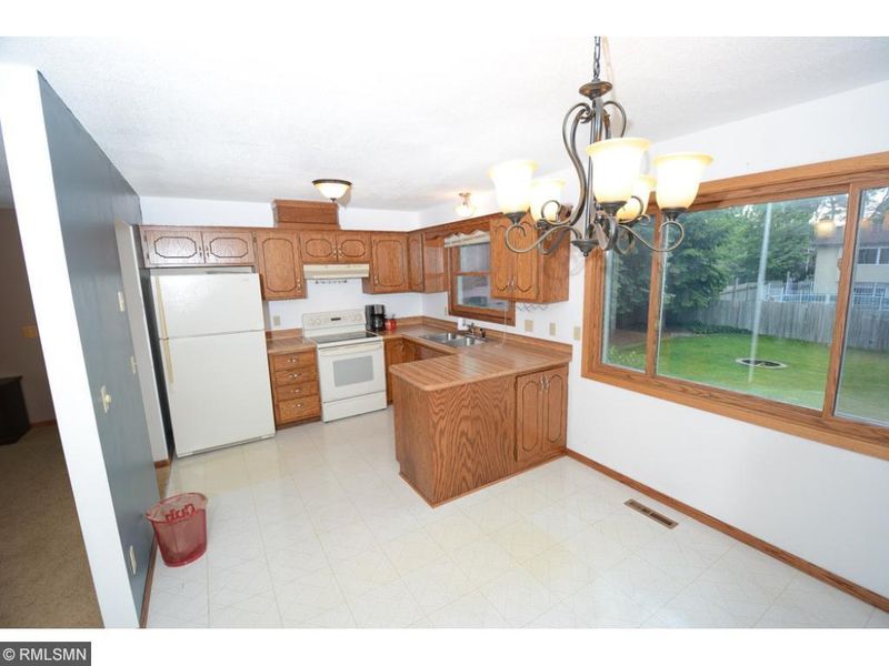 11331 Florida Ave N, Champlin, MN 55316