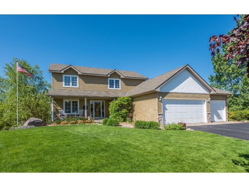 213 Bluestem Ct, Watertown, MN 55388